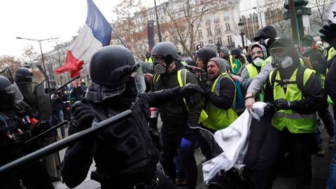 yellow vests